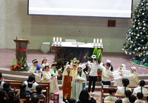 첫영성체 어린이 , 사목회, 주임신부님 축가24.12.24