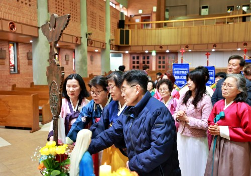 꾸리아 아치에스행사26.03.15